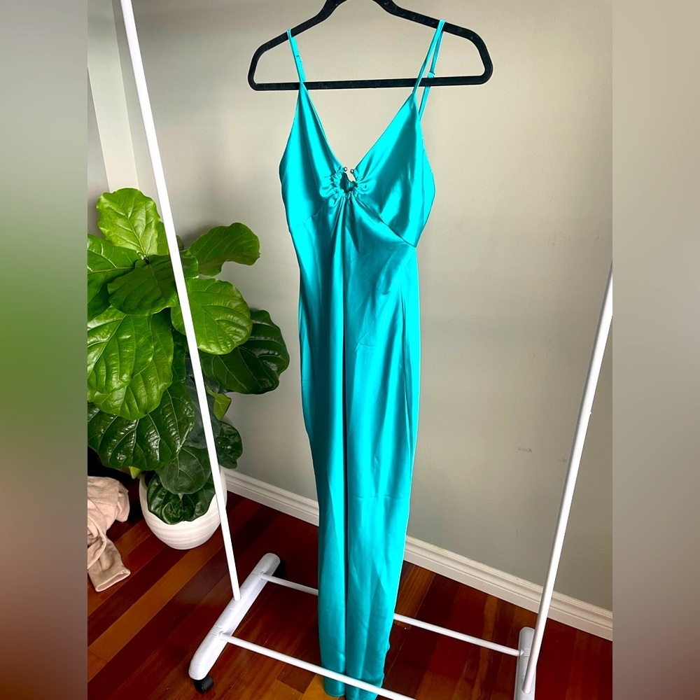 Stunning Turquoise Maxi Dress Size Medium - Picture 2 of 5